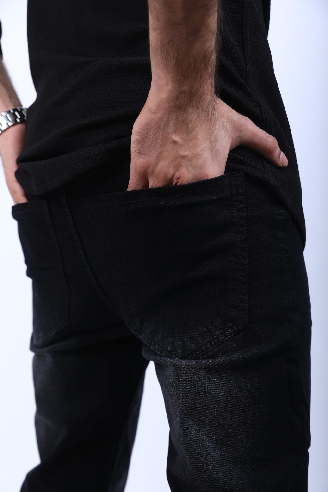 Black Slim-Fit Jeans