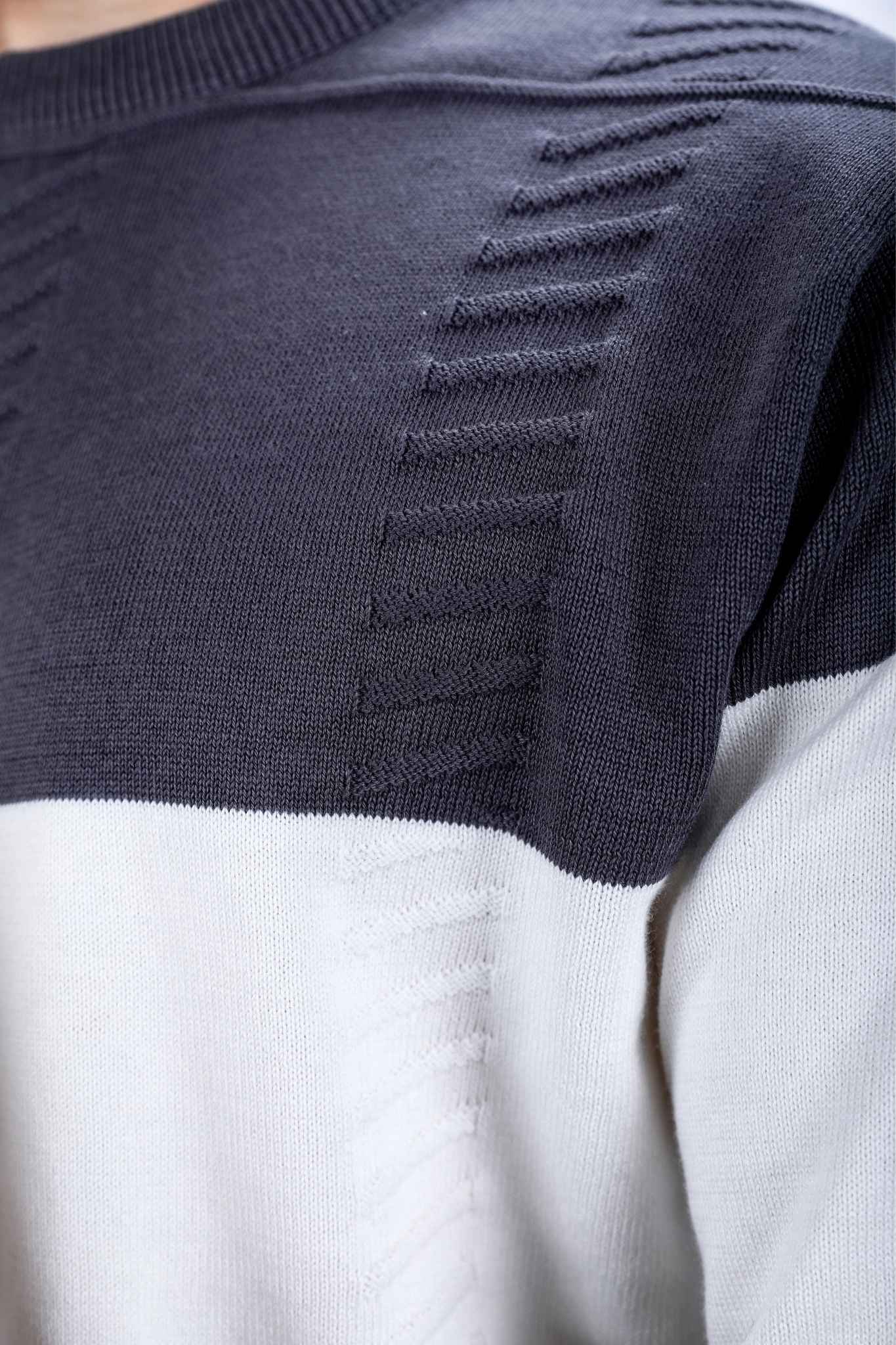 Color Block Knitted T-shirt (Sweatshirt)